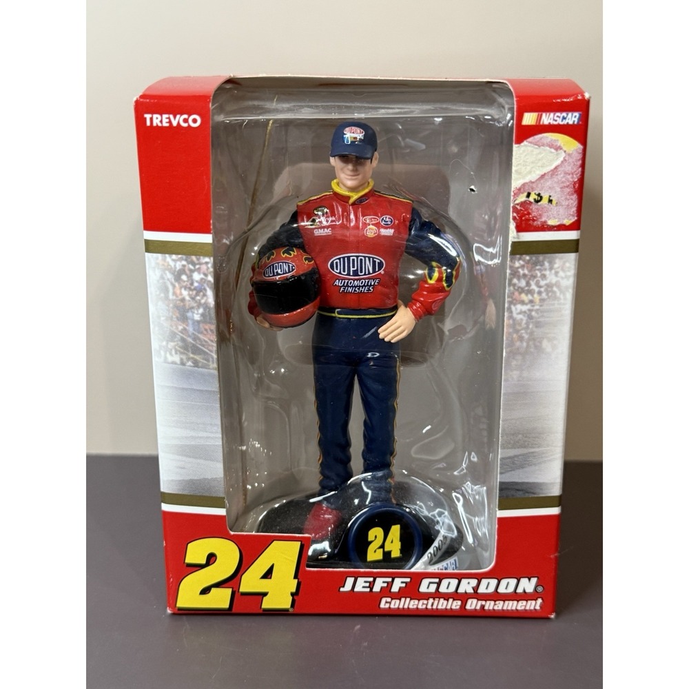 New in box Jeff Gordon #24,  NASCAR Collectible Christmas Ornament 2005